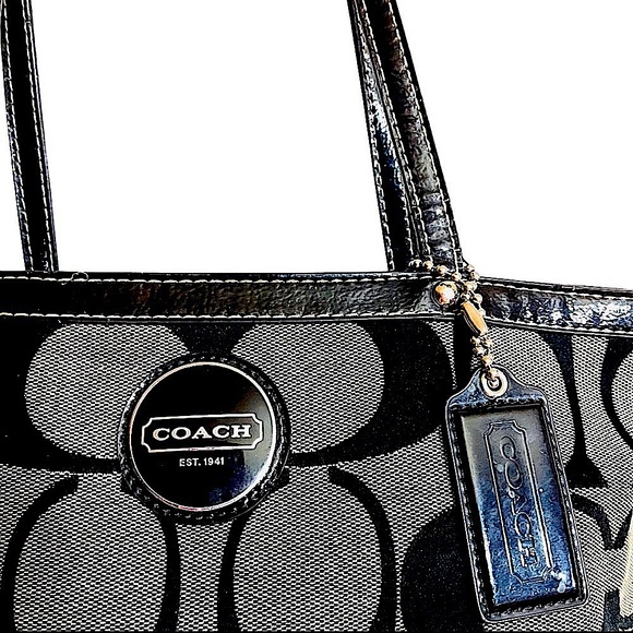 COACH Vintage Luxury Signature Canvas Stripe Canvas Tote in Black/Gray - Picture 10 of 16